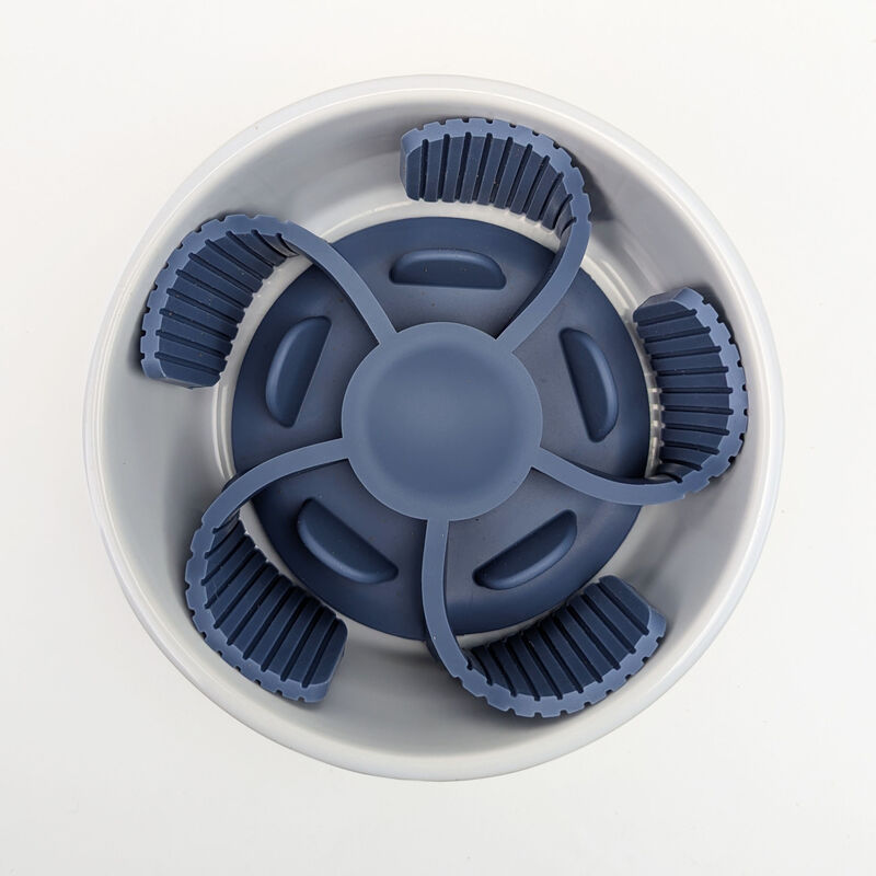 BeOneBreed Silicone Slow Feeder Insert image number null