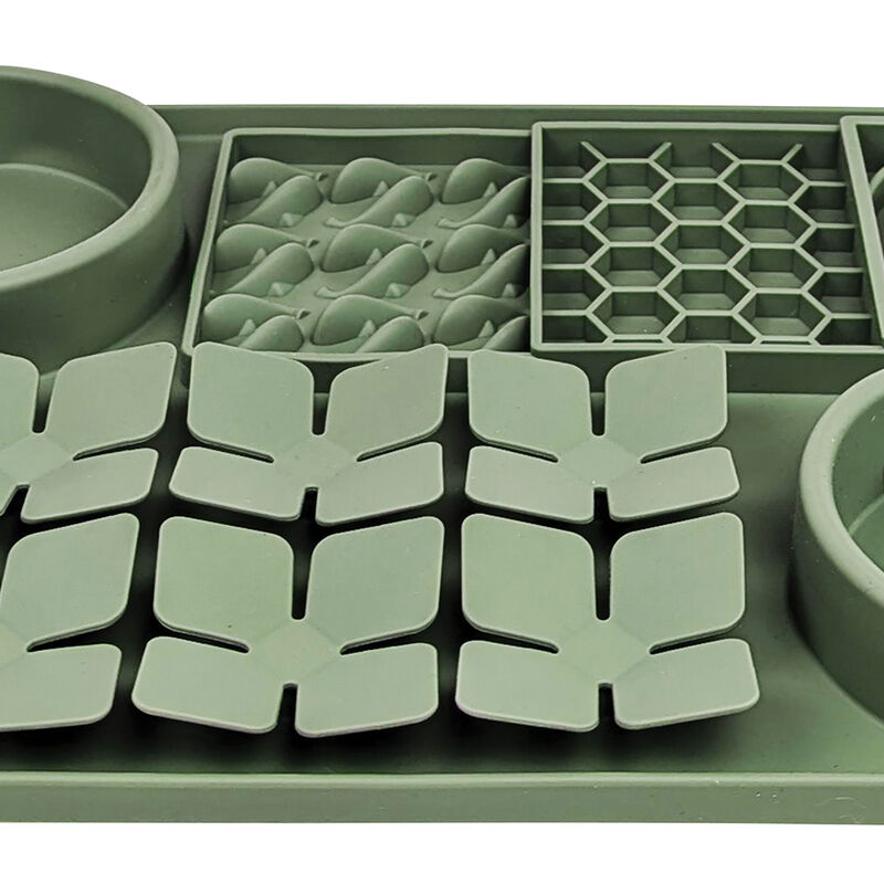 BeOneBreed, Multi Textured Slow Feeder - Green image number null