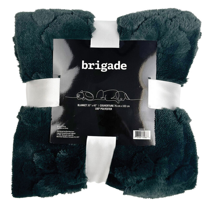 Brigade, Faux Fur Jacquard Paw Print Blanket - Dark Green image number null
