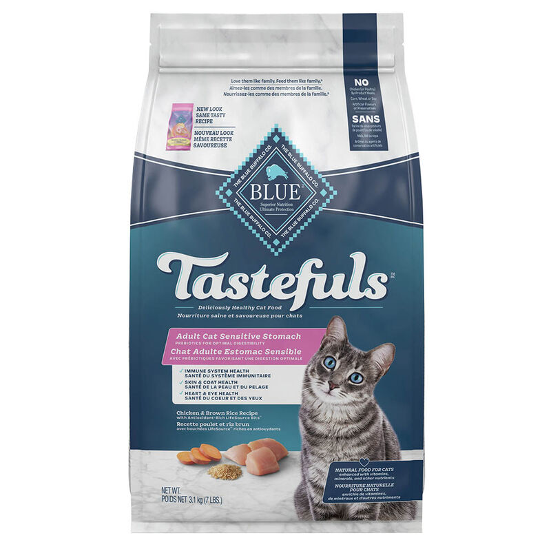Blue Buffalo Tastefuls Sensitive Stomach Natural Adult Dry Cat Food, Chicken & Brown Rice image number null