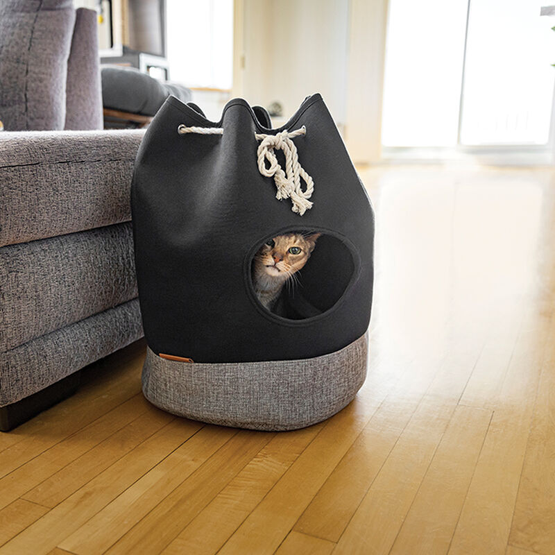 BeOneBreed, The Hide Out - Plush Dog Bed image number null