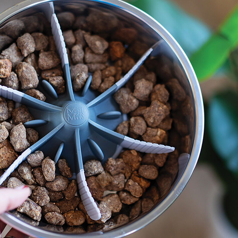 Messy Mutts, Slow Feeder Universal Bowl Insert with Suction image number null