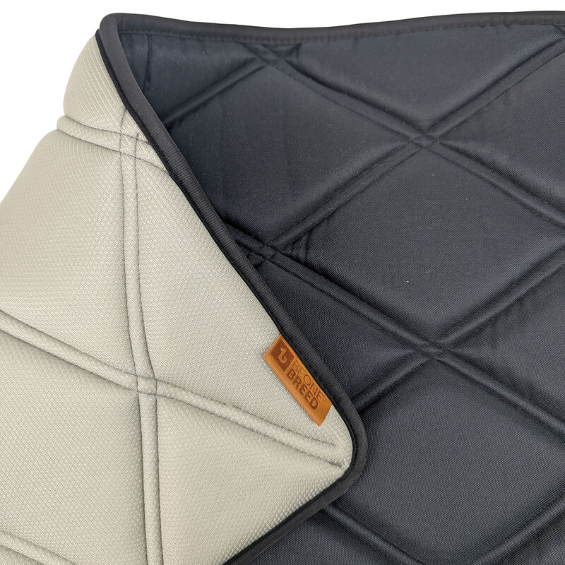 BeOneBreed Refreshing Crate Mat - Light Gray Large image number null