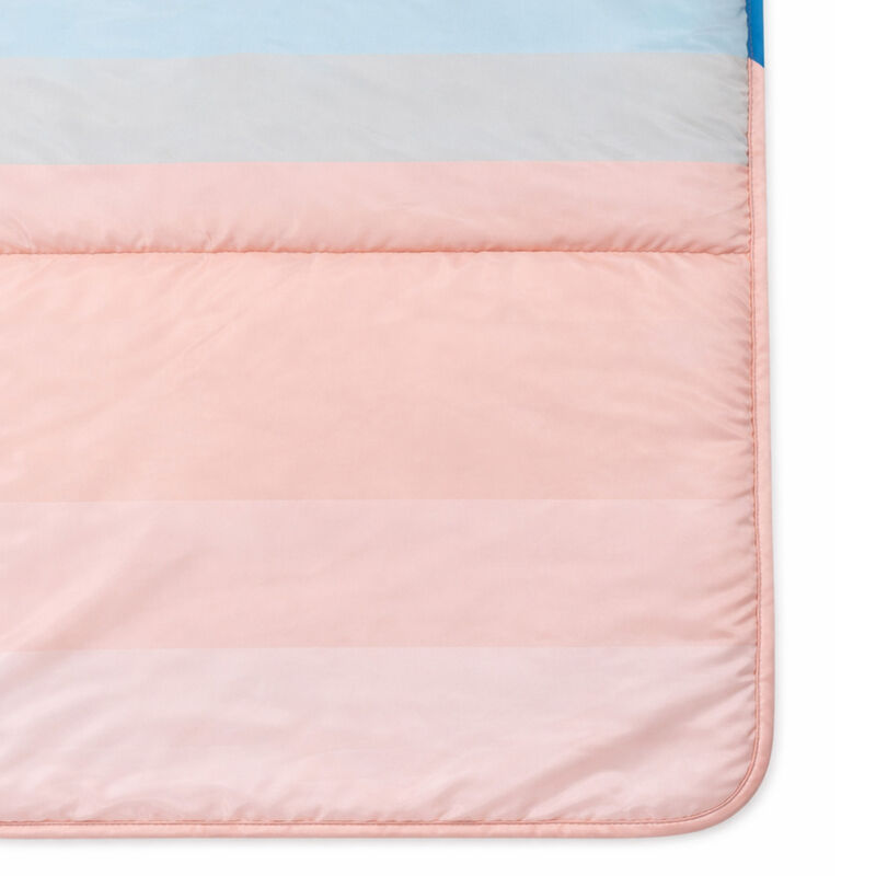 Meow & Woof Portable Outdoor Blanket with Cooling Side image number null